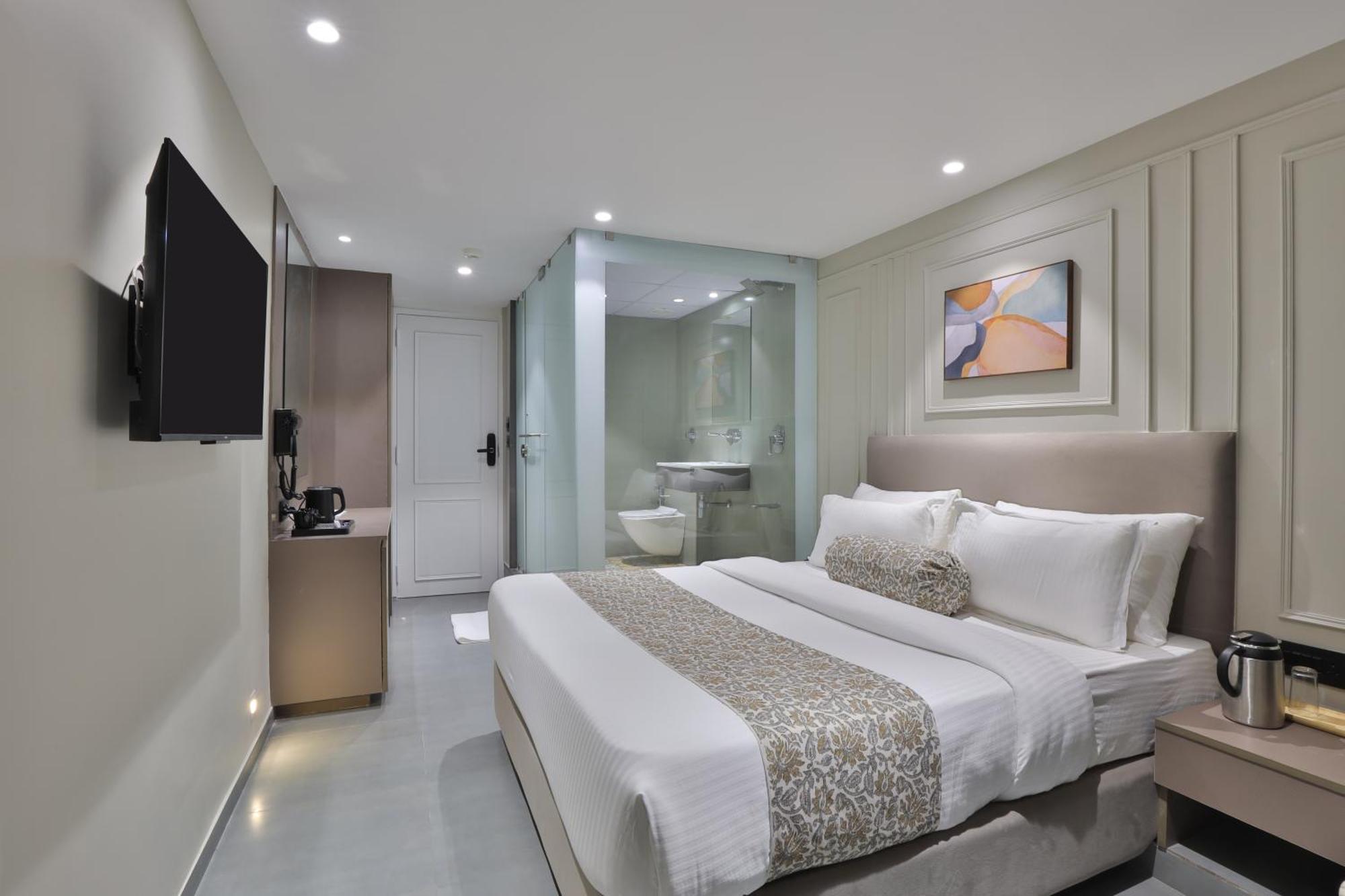 Hotel The Grand Suites Ahmedabad Exterior photo